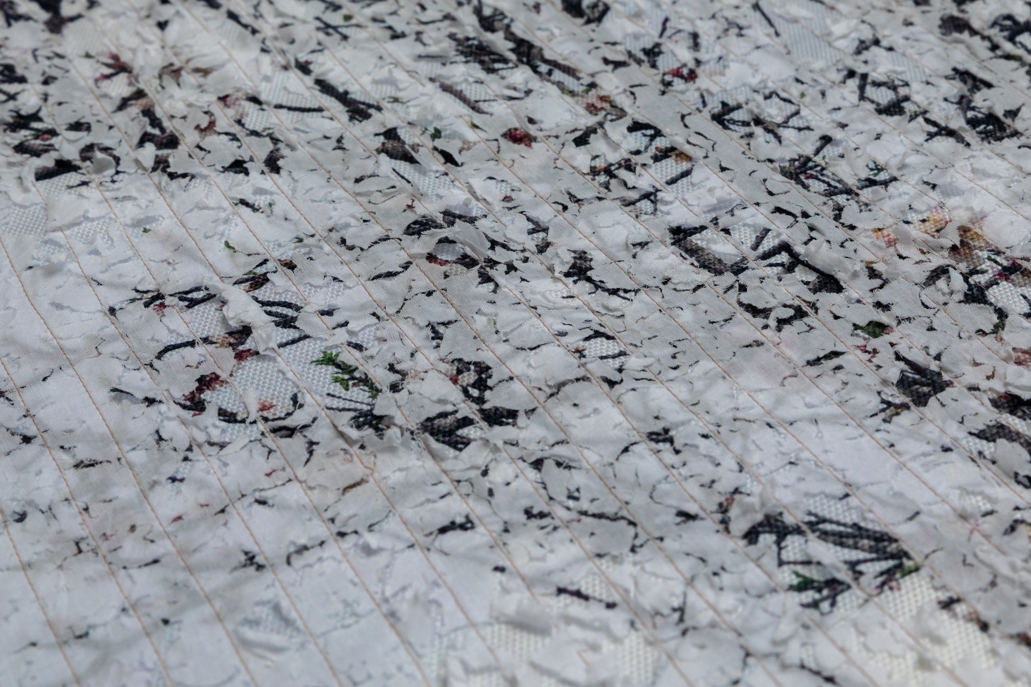 שקדיה_יצירת טקסטיל בשכבות