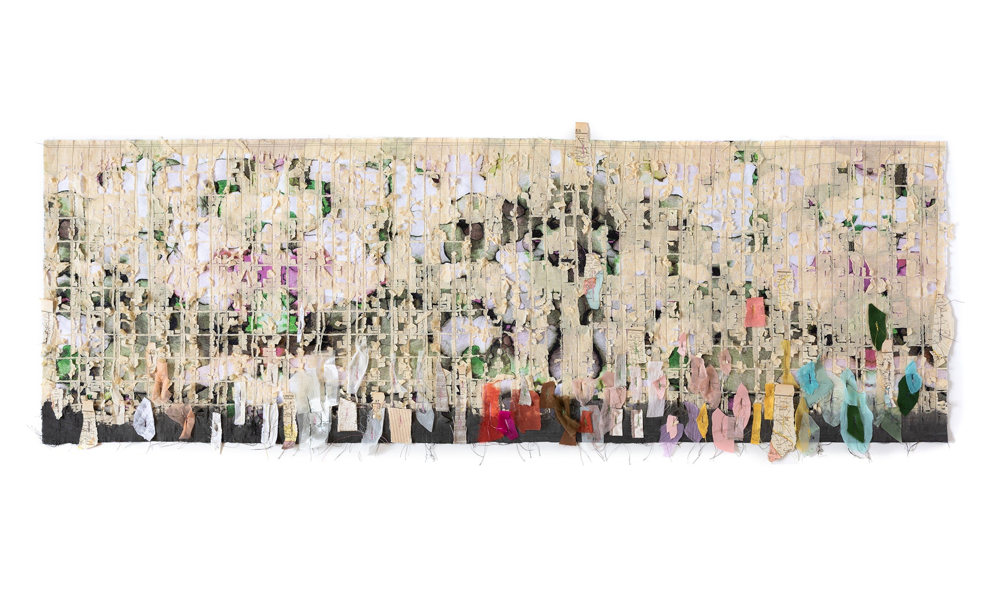 אור יום – יצירת אמנות מופשטת בטקסטיל