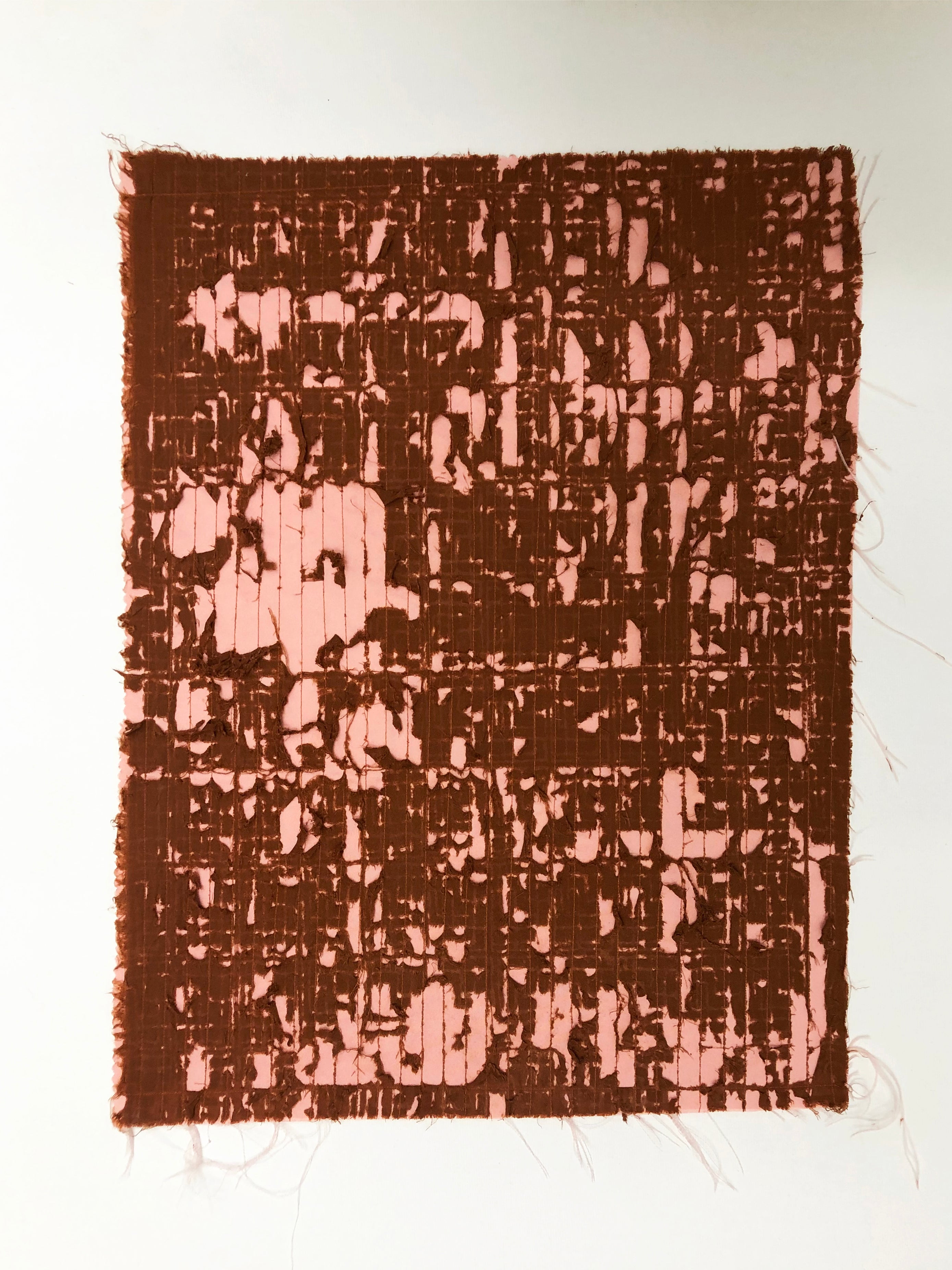 אמנות טקסטורה בגווני אדמה וורוד