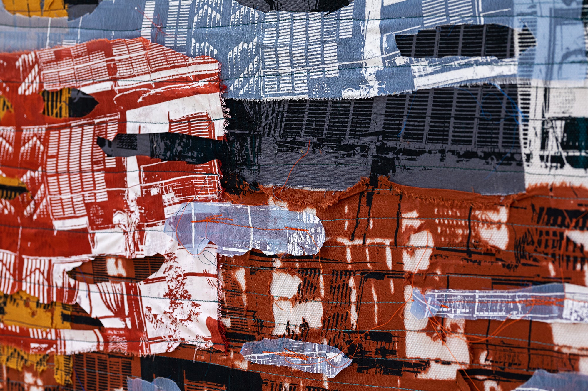 לאלה בגווני חלודה